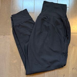 Athleta Salutation Jogger Black size Small